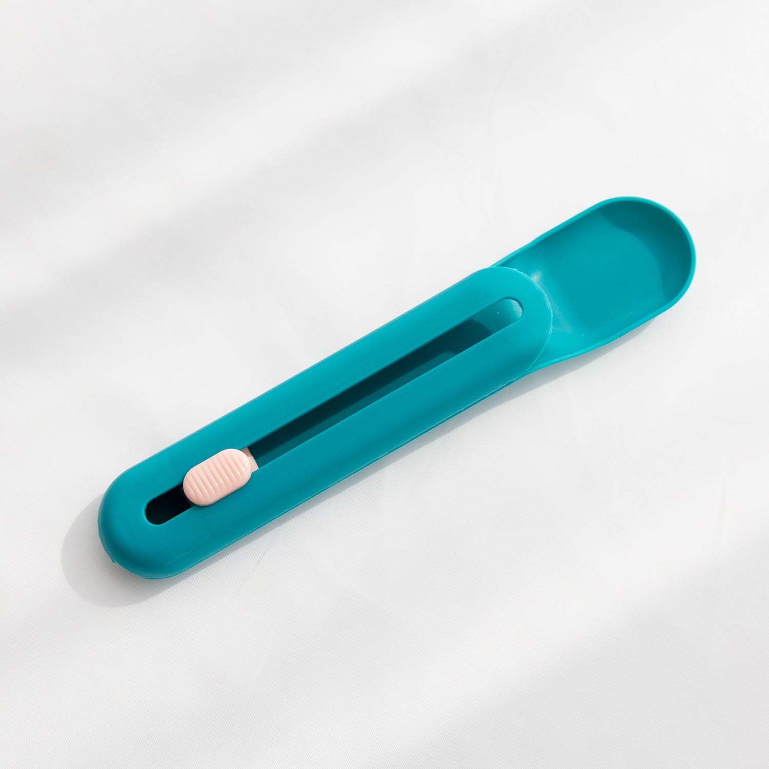 Cat Treat Spoon Feeder