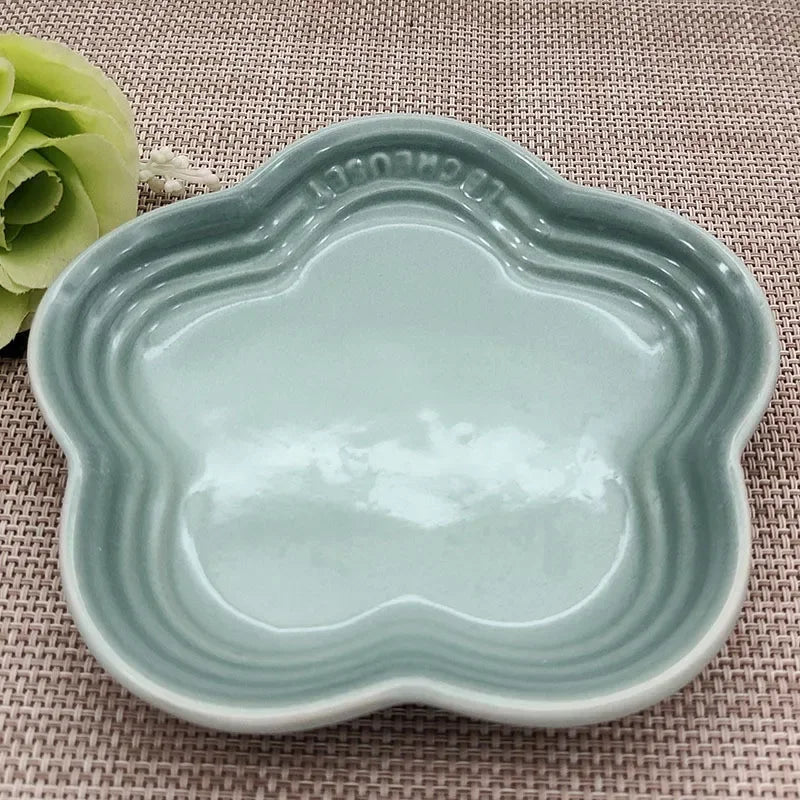 Elevated Ceramic Cat Bowl